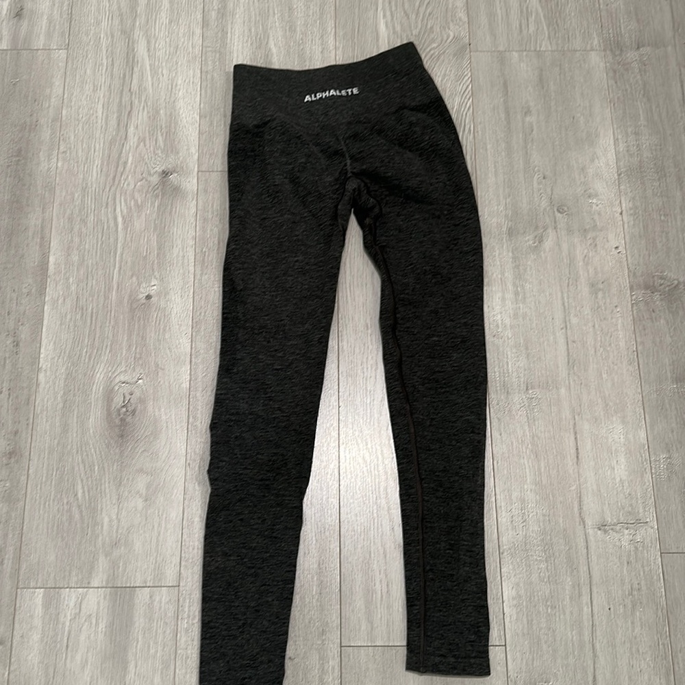 Alphalete amplify leggings Small-powder gray